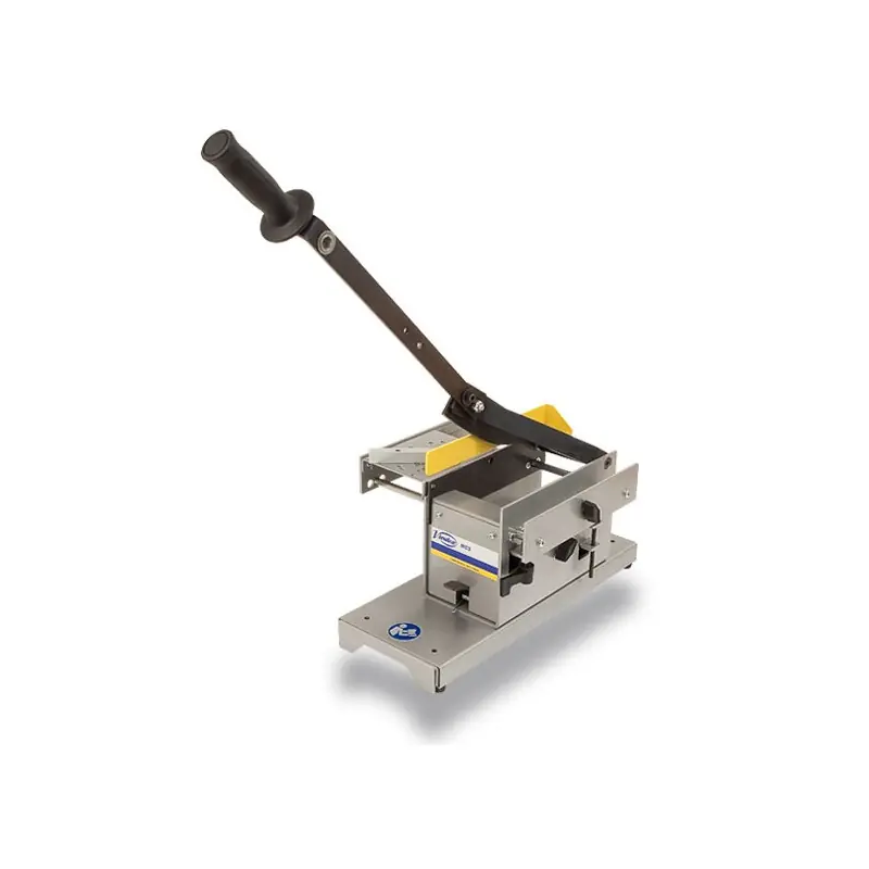 Cisaille déligneuse pour fenêtre et volets PVC MC3