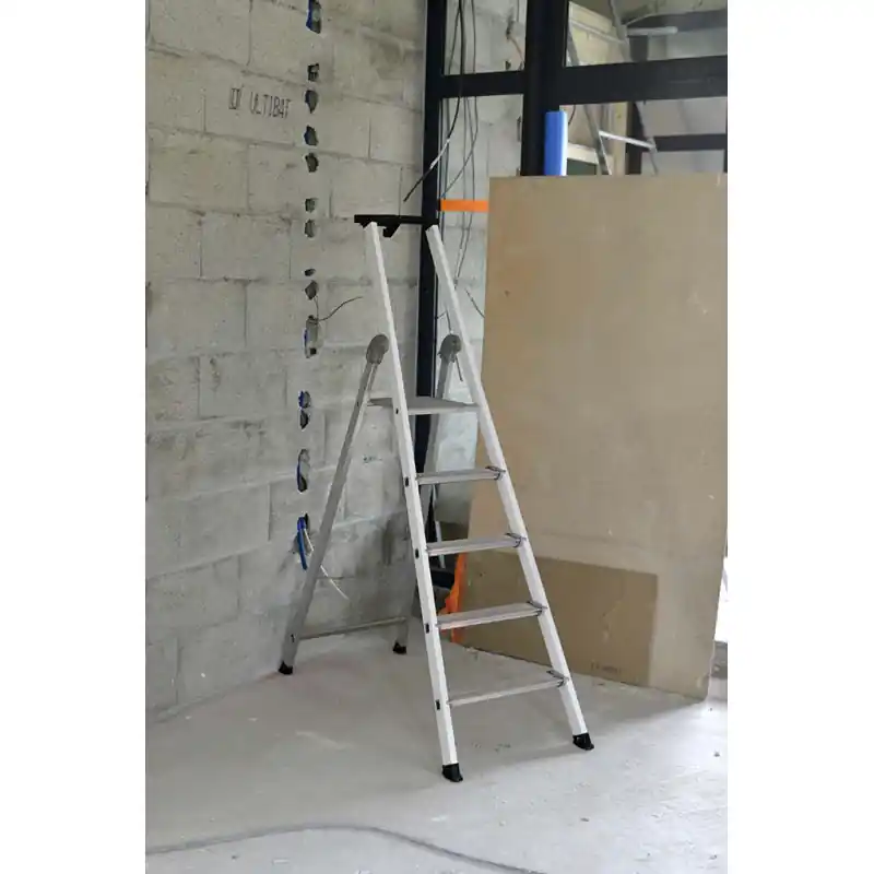 Escabeau aluminium laqué 8 marches hauteur d‘accès maxi 375 m EXPERT 5