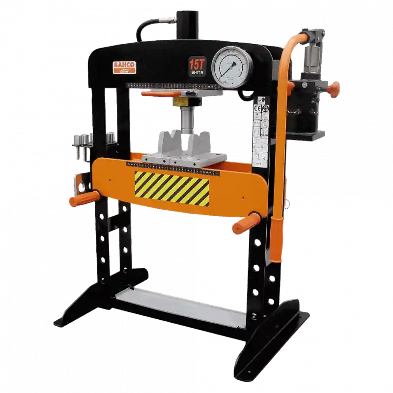 Presse 15T BH715