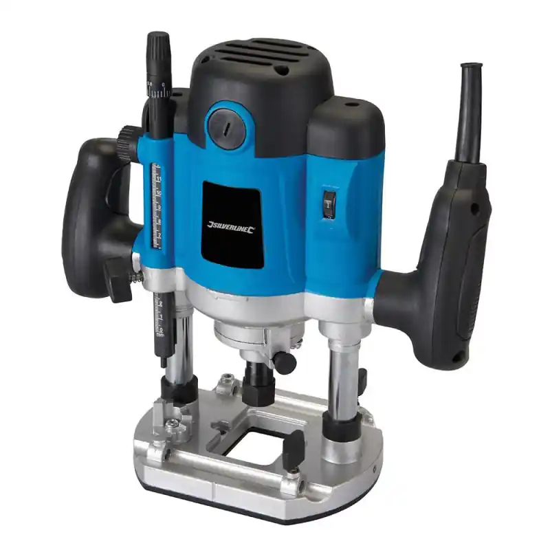 Défonceuse plongeante Silverline 1/2" 1500W avec accessoires