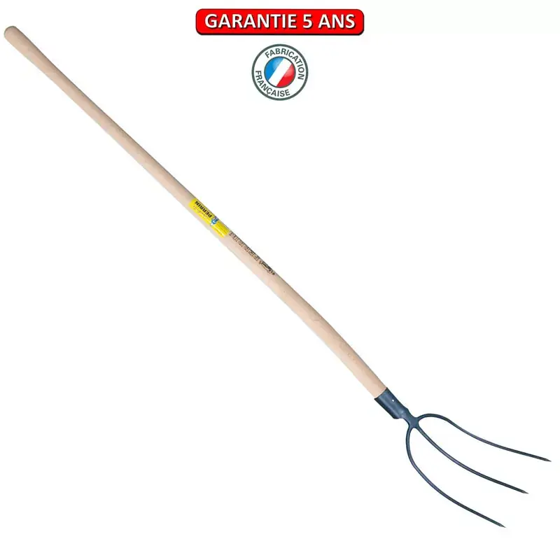 Fourche à foin, à douille 3 dents 29 cm. Emmanché droit 135.