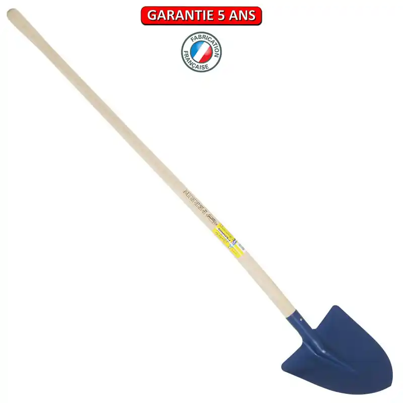 Pelle piémontaise. Emmanché cintré 135. Longueur du fer 29 cm.