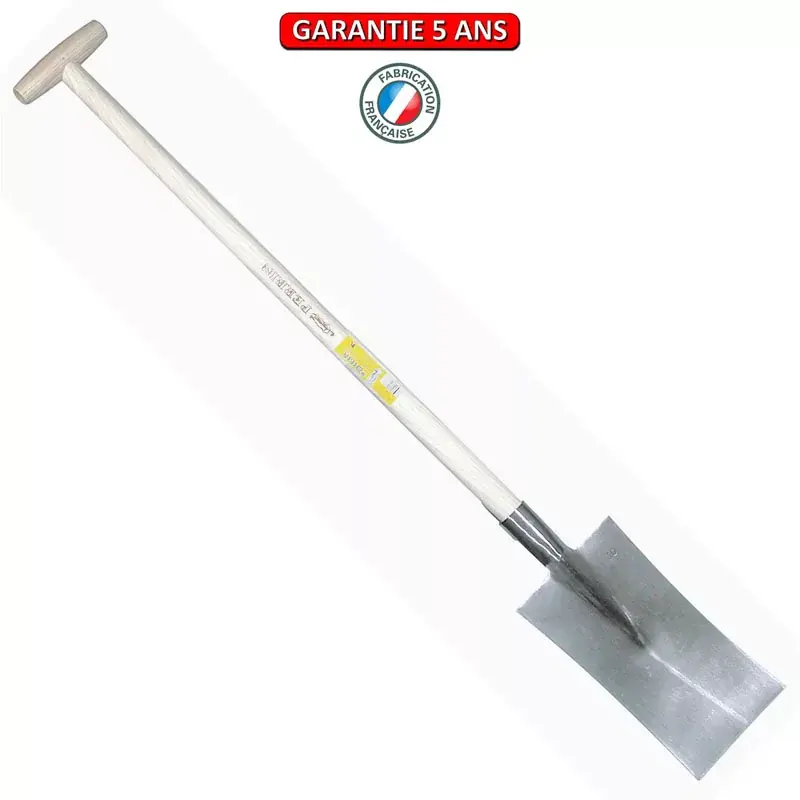 Louchet de Mâcon. Emmanché béquille tournée 80. Longueur du fer 30 cm.