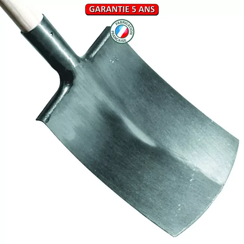 Bêche Bretagne, tranchant bombé 32 cm. Sans manche. Finition polie devant.