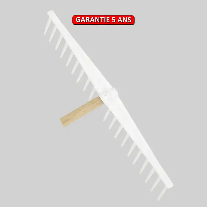 Râteau en polypropylène multi usage. Sans manche, 63 cm.