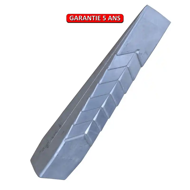 Coin en aluminium. 0,5 Kg. Outil à main pour la coupe du bois.